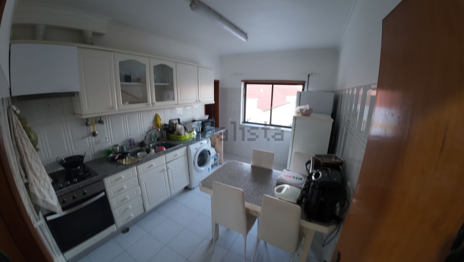 出租房间在Rua Doutor José Ribeiro Toscano Pessoa, 14 - 厨房