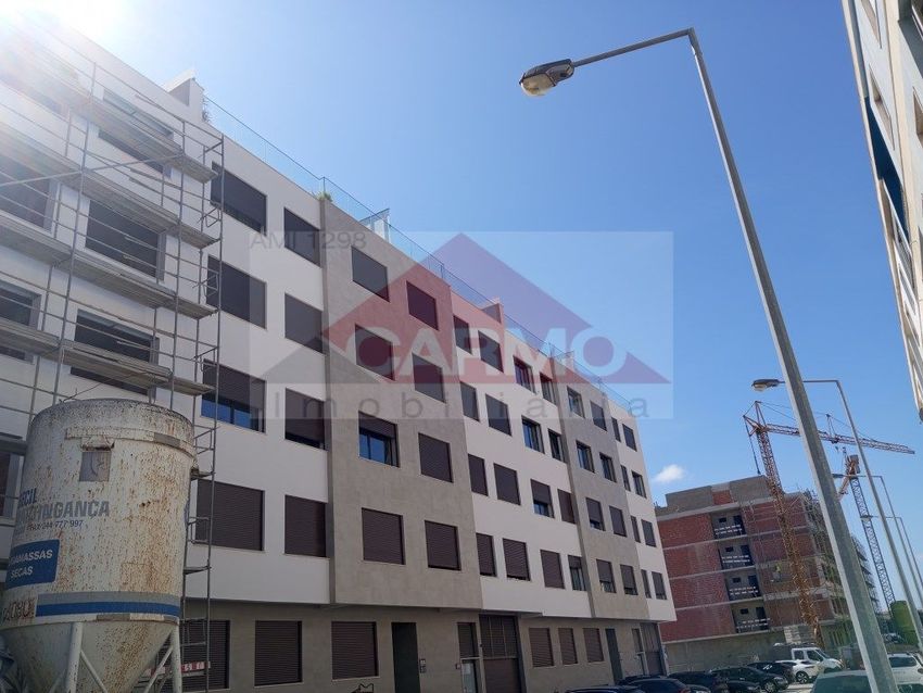 公寓 t3出售在Rua Soeiro Pereira Gomes