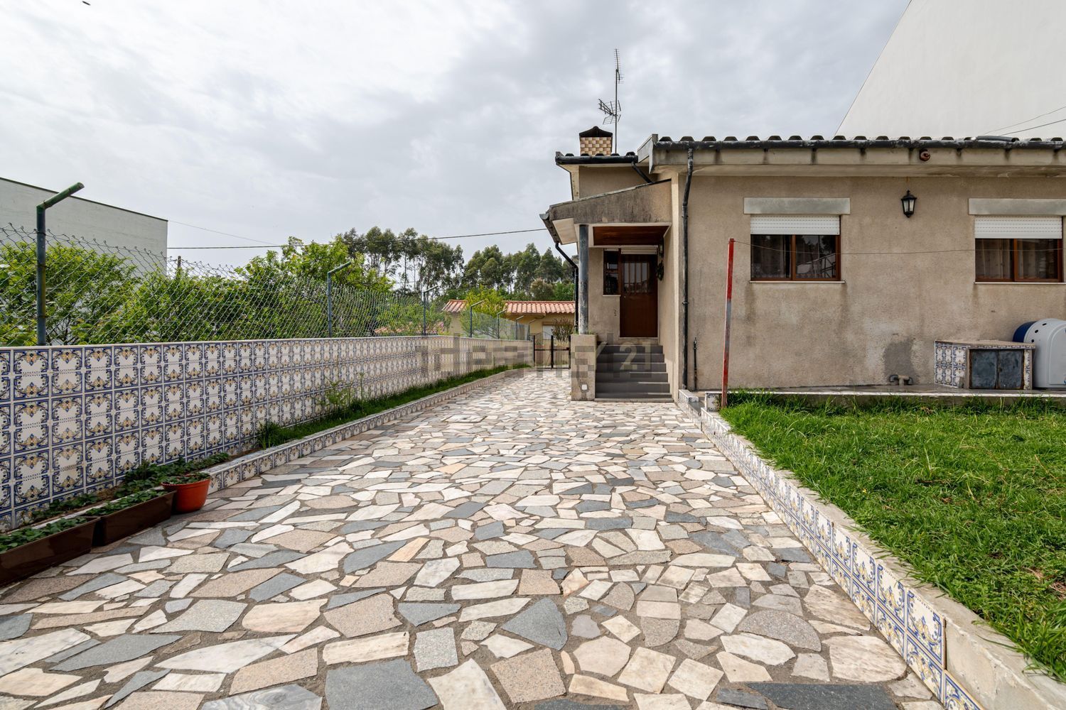 小楼房或独栋别墅出售在Travessa das Fontainhas, 3 - 外立面
