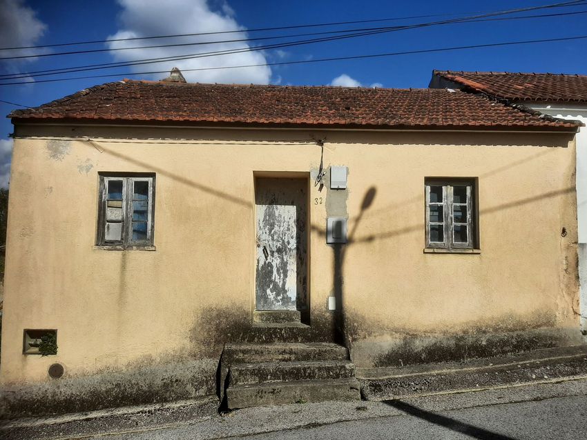 小楼房或独栋别墅出售在Rua da Boavista, 32