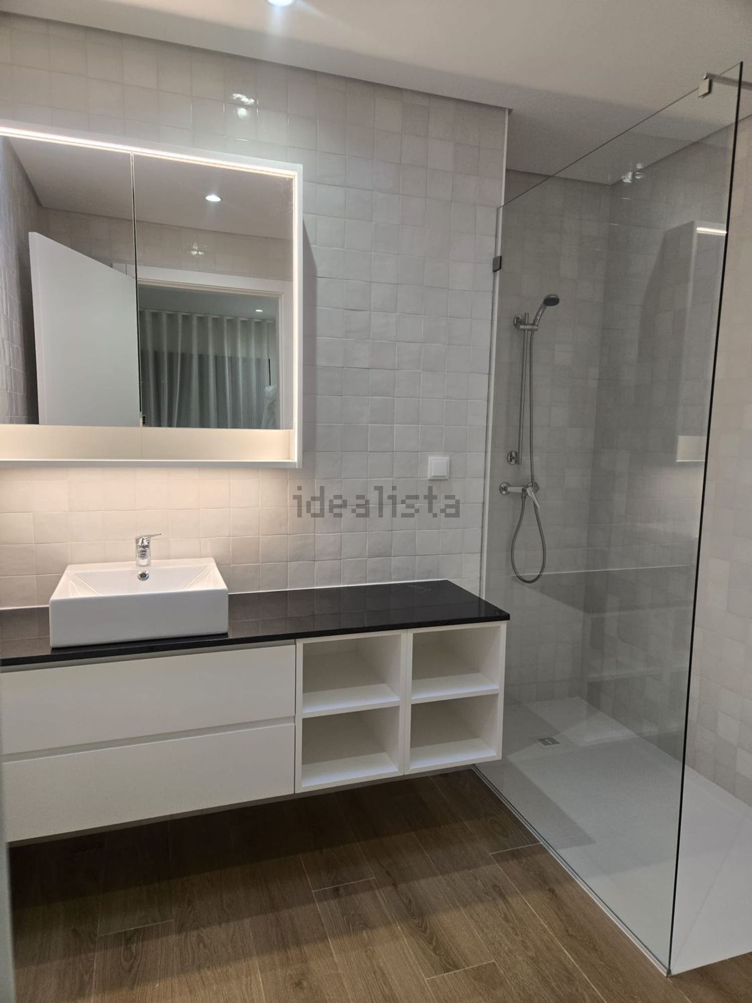 双拼别墅出售在 Santa Bárbara de Nexe - 卫生间