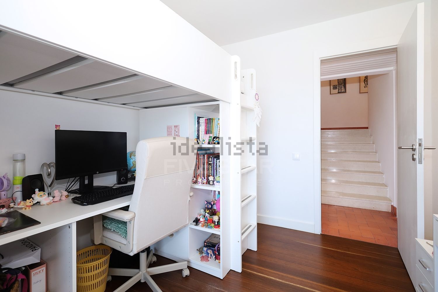 公寓 t3出售在 Fontaínhas - São José - 办公室