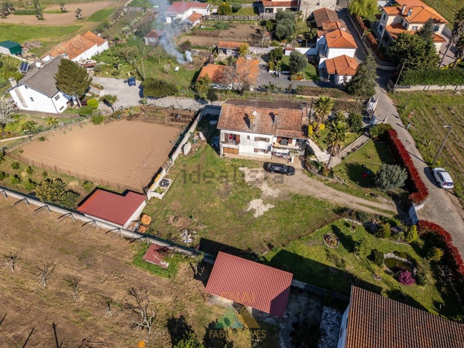 小楼房或独栋别墅出售在Rua do Pinheiral, 258 - 照片