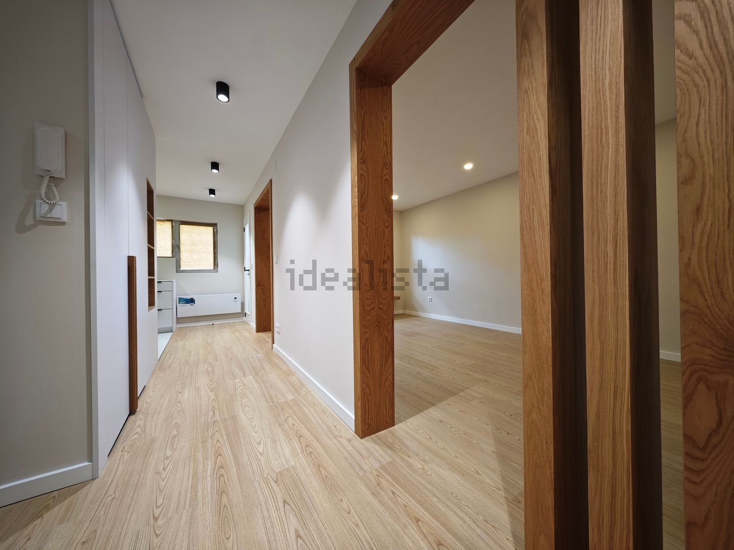出租公寓 t2在Rua Mimosas, 88 - 前厅