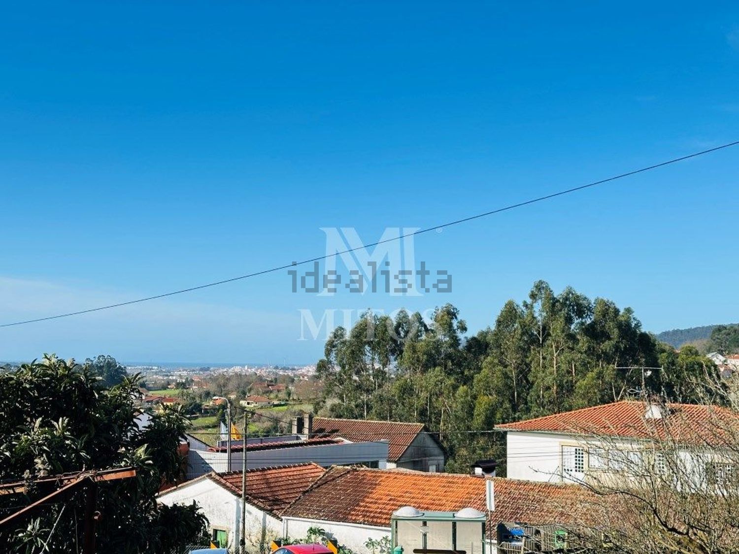 小楼房或独栋别墅出售在 Santa Marta de Portuzelo - 照片