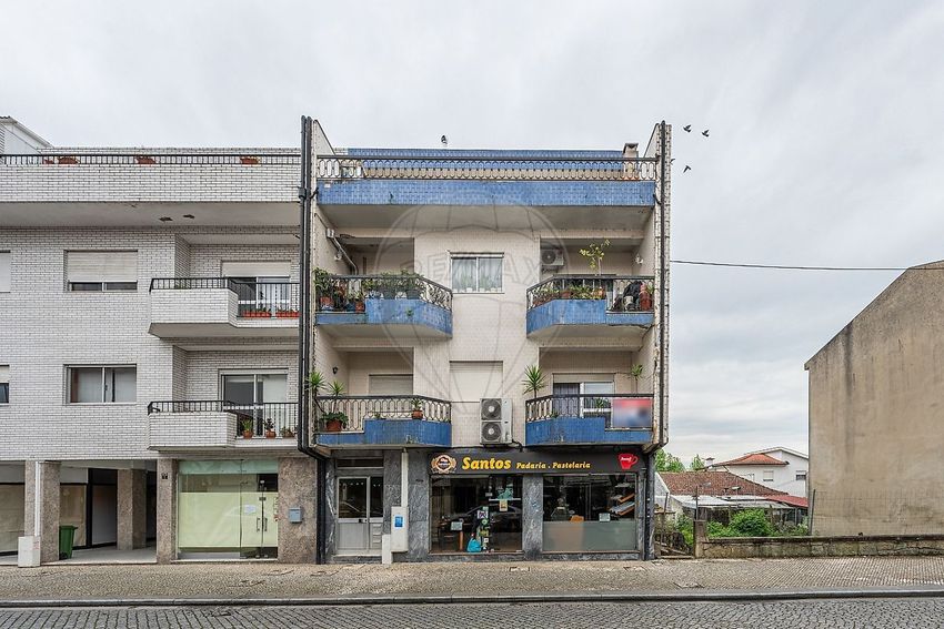 公寓 t2出售在Avenida São Rosendo