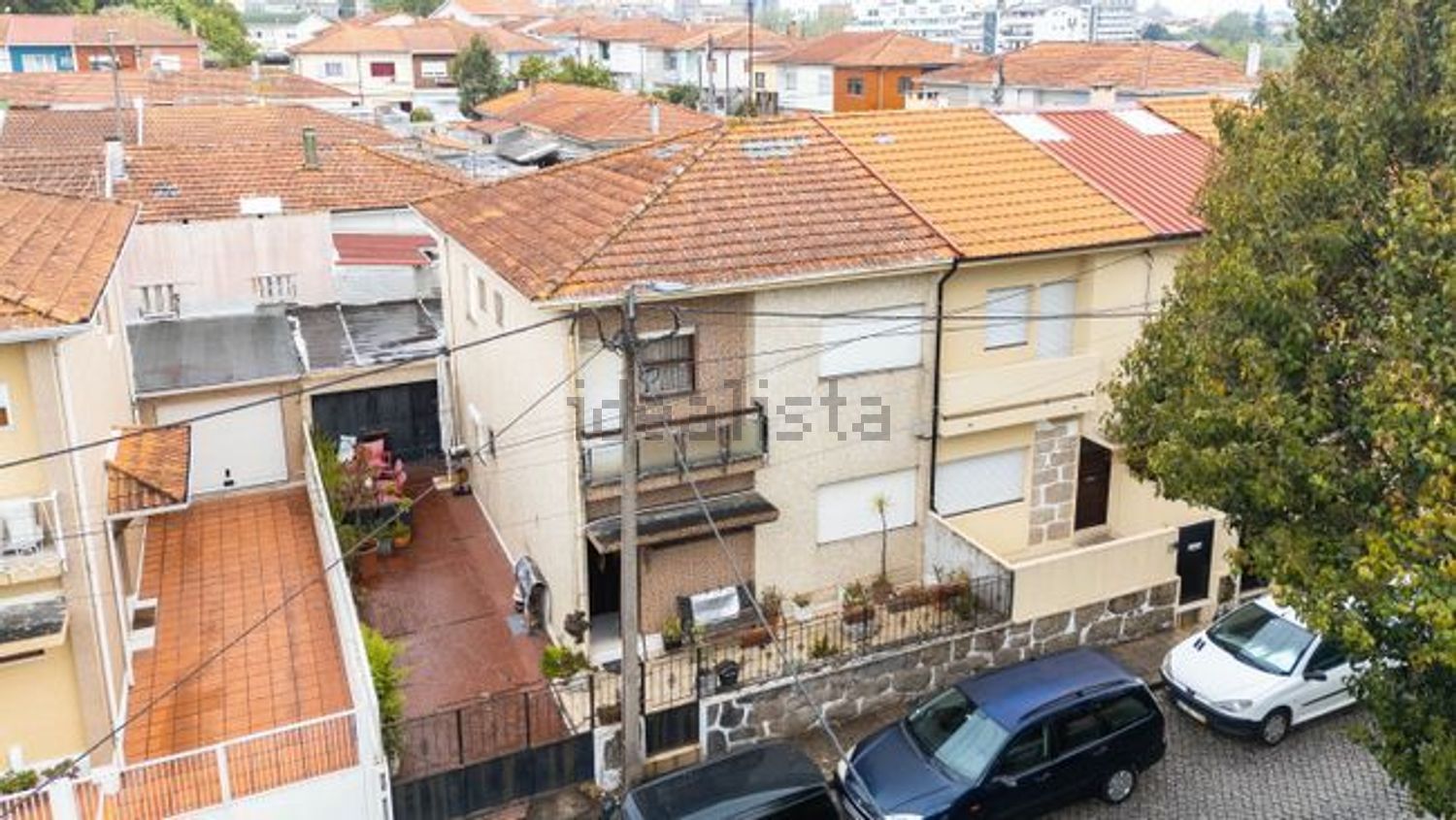小楼房或独栋别墅出售在Avenida Manuel Pereira Lopes s/n - 阳台
