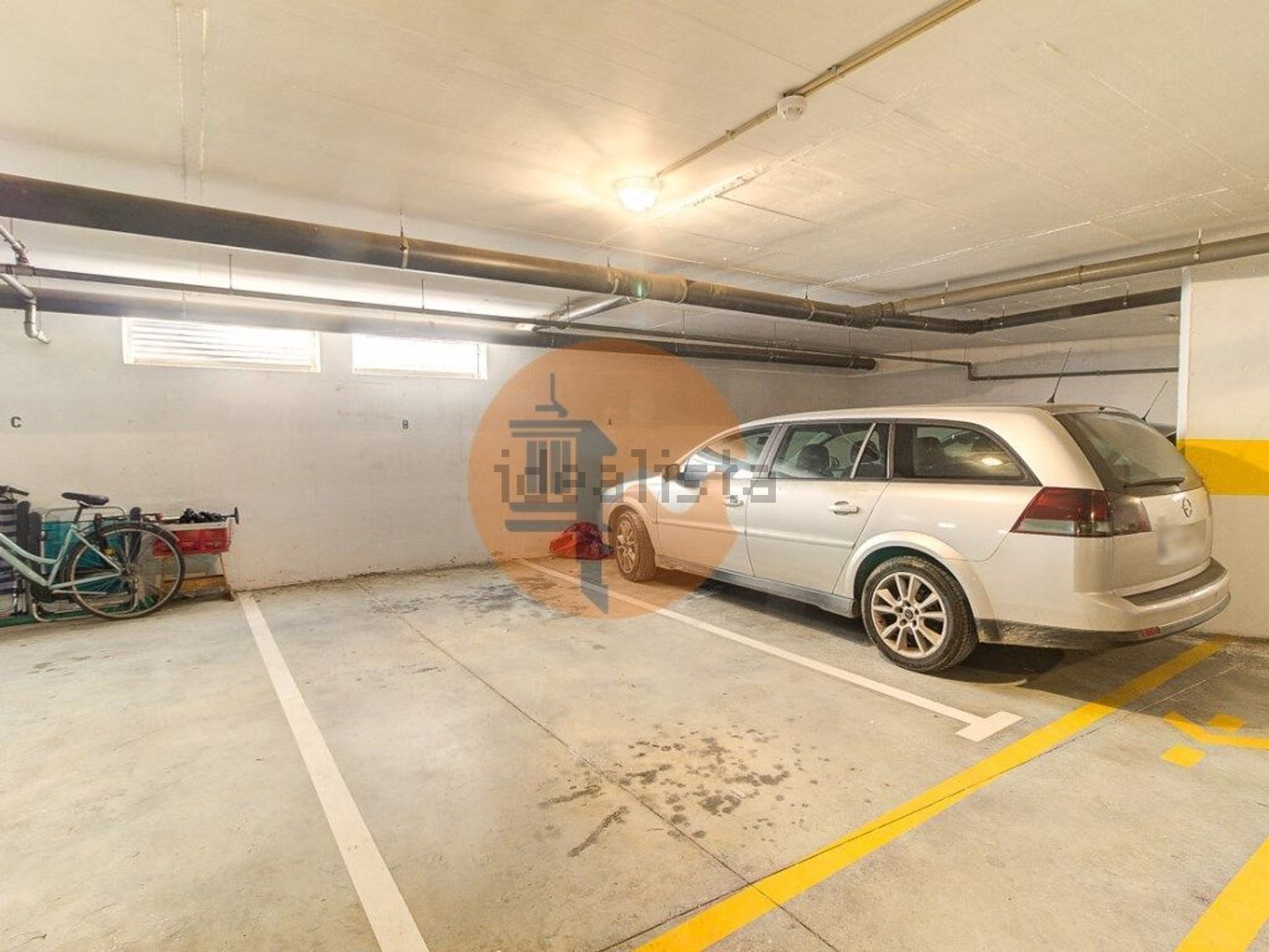 公寓 t2出售在 Vila Real de Santo António - 停车位