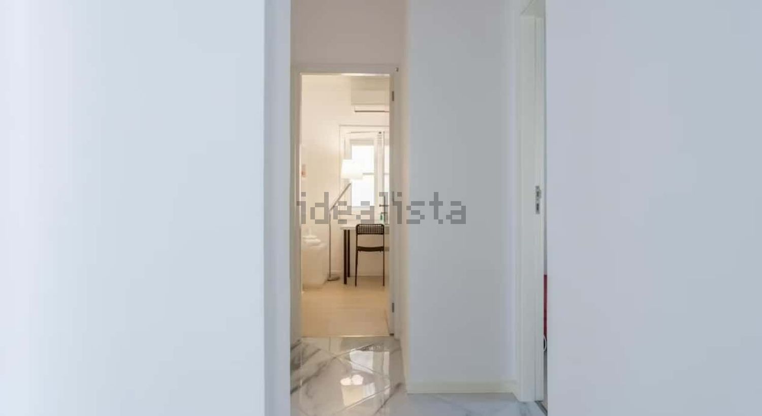 出租房间在Rua Dom Afonso Henriques, 502 - 过道