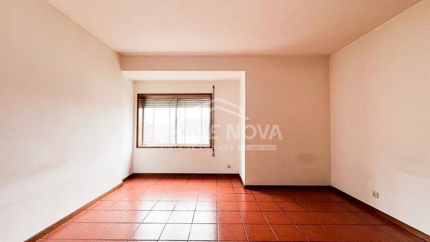 公寓 t3出售在Rua Pedro Álvares Cabral