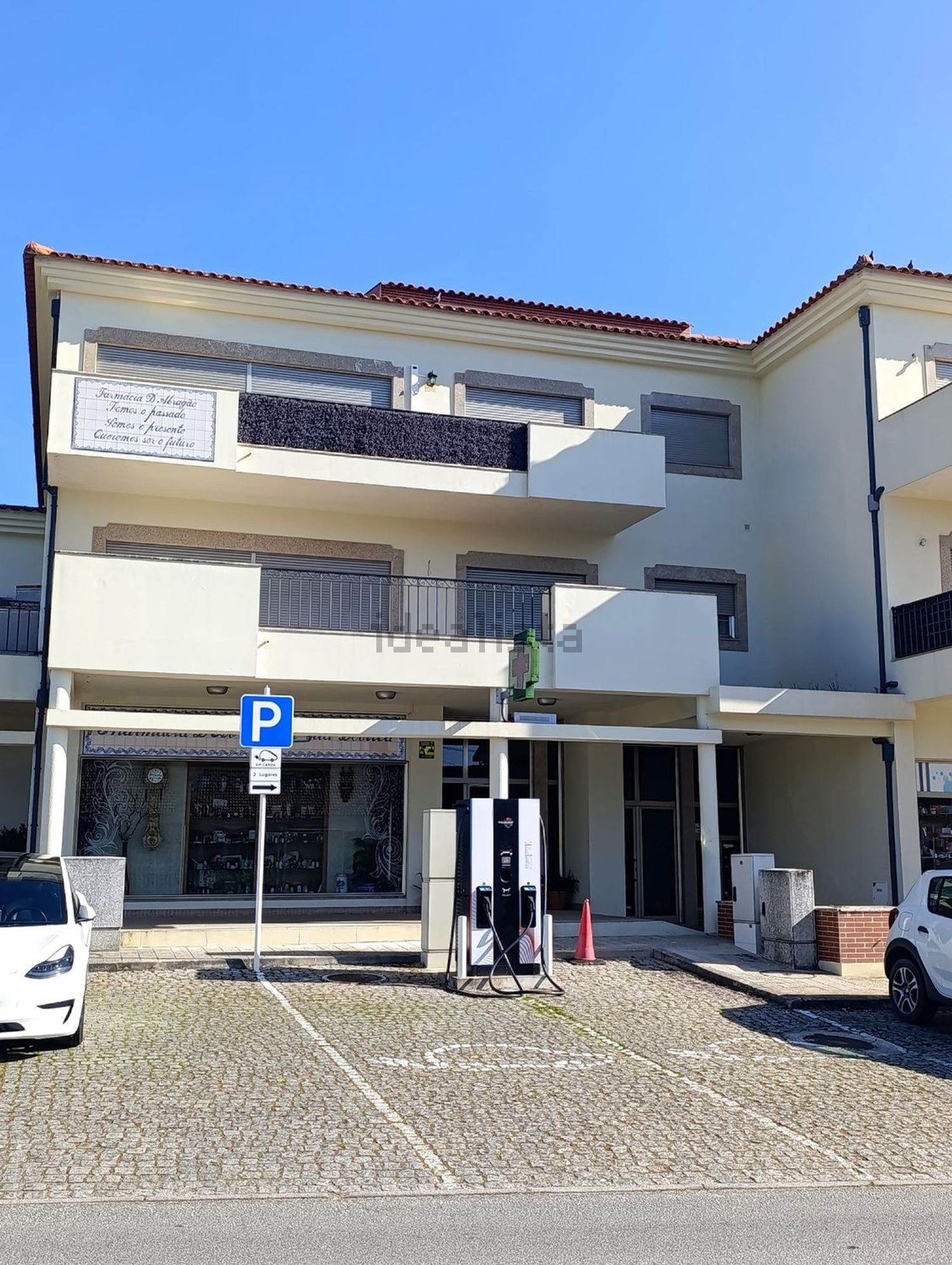 T0（单人公寓）出售在Rua Central de Ribaçais, 320 - 外立面
