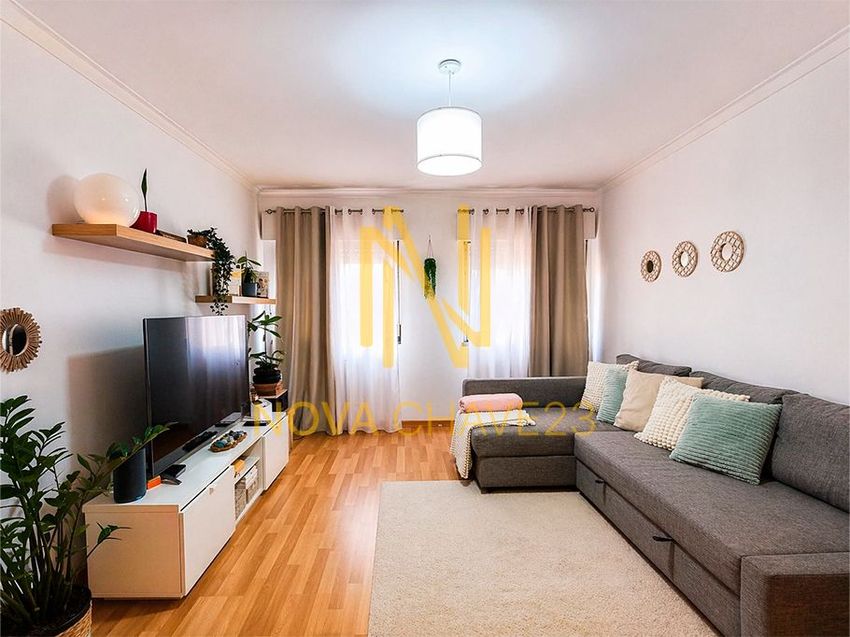 公寓 t2出售在Rua da Ribeira