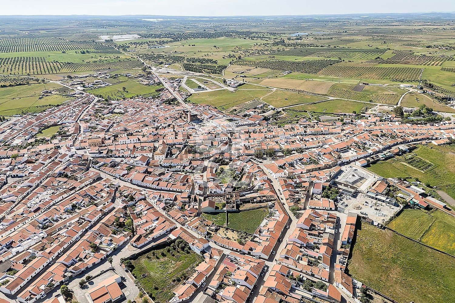 小楼房或独栋别墅出售在Travessa da Figueira, 192117 - 照片