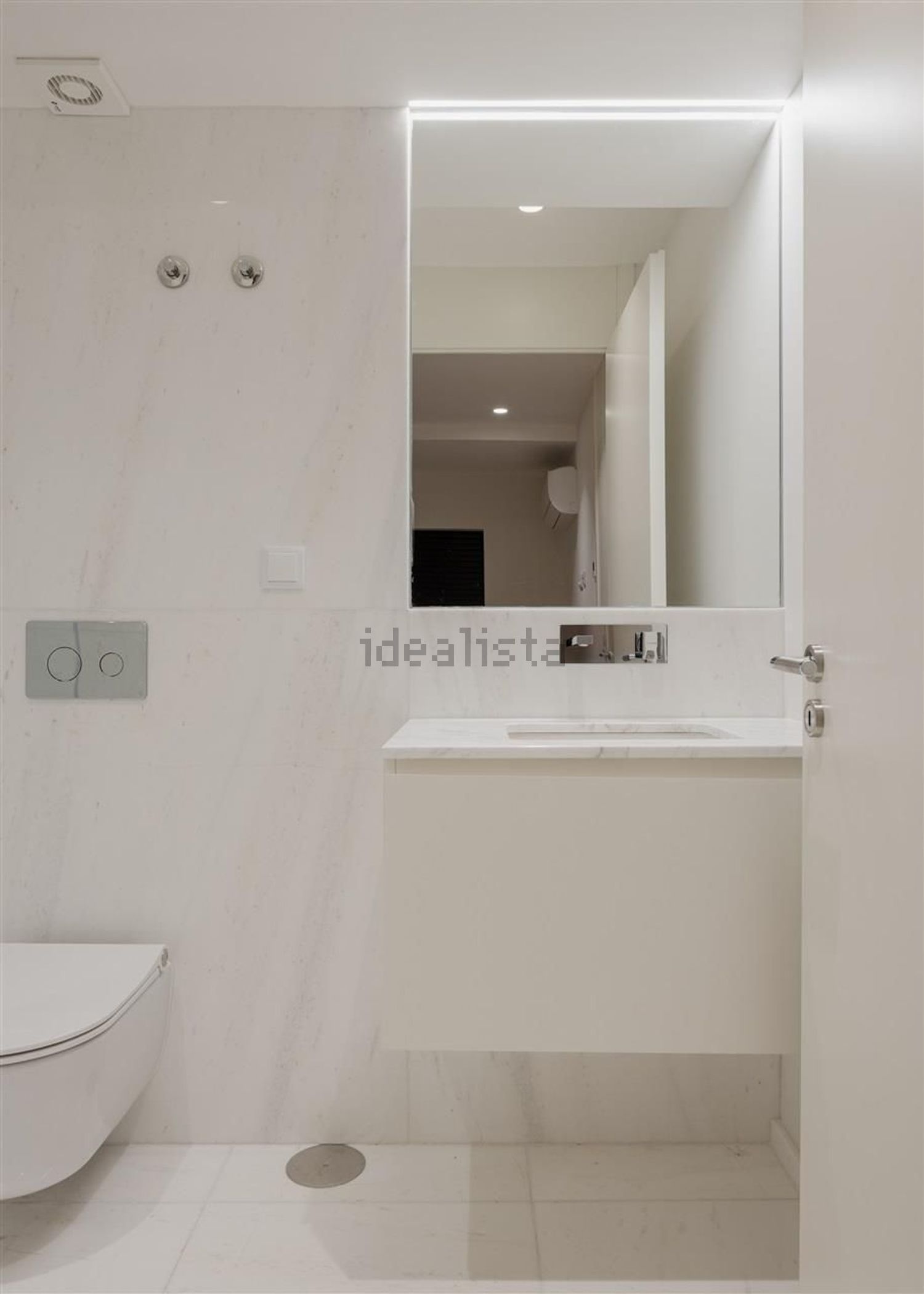 公寓 t3出售在 Bairro Azul - Parque Eduardo VII - 卫生间