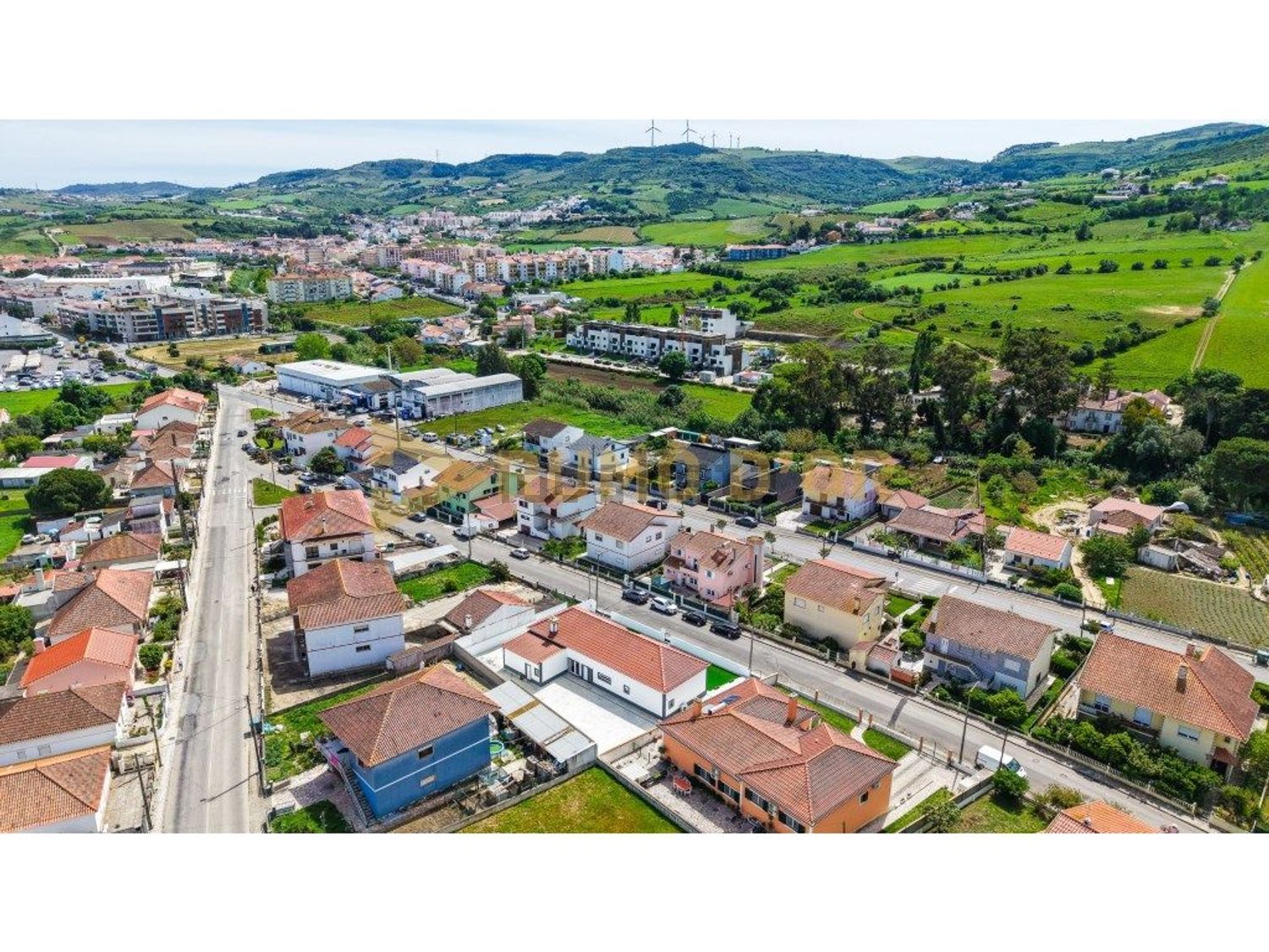 小楼房或独栋别墅出售在Rua Dom Manuel I, 8 - 照片