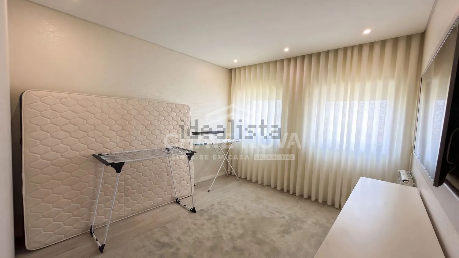 公寓 t4出售在Rua Padre Iria Carvalhal - 照片