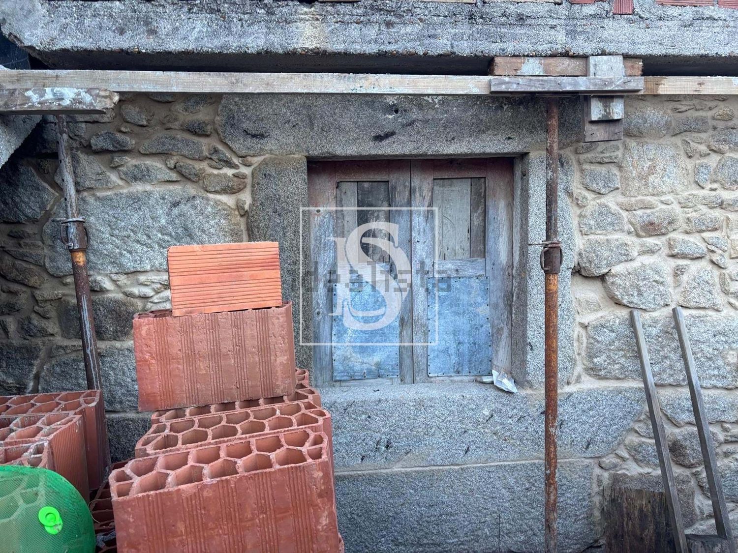 小楼房或别墅出售在 São Romão de Neiva - 照片