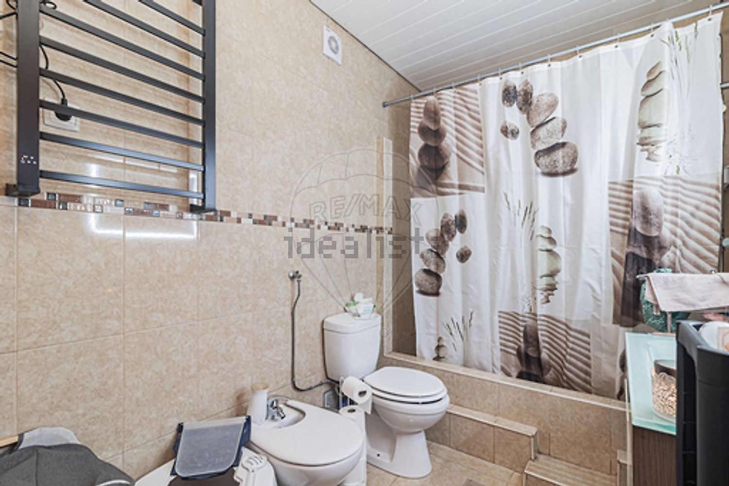 公寓 t2出售在Rua Francisco Salgado Zenha - 卫生间