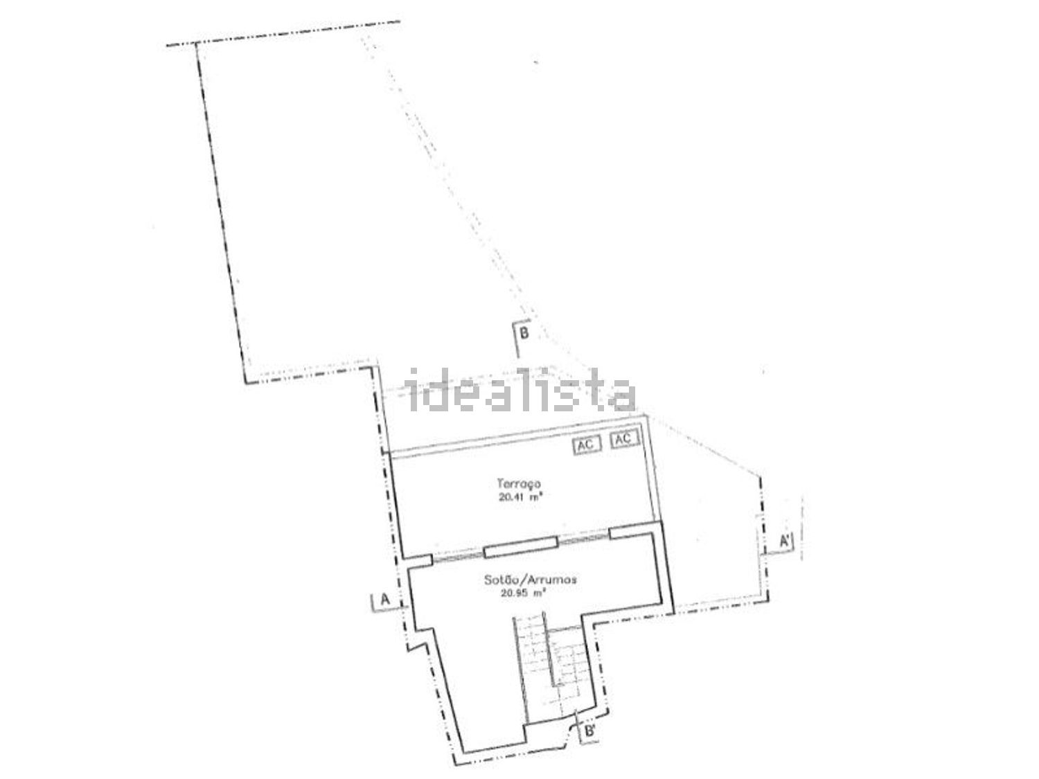 小楼房或独栋别墅出售在Rua Vivaldo Viegas, 10 s - 平面图