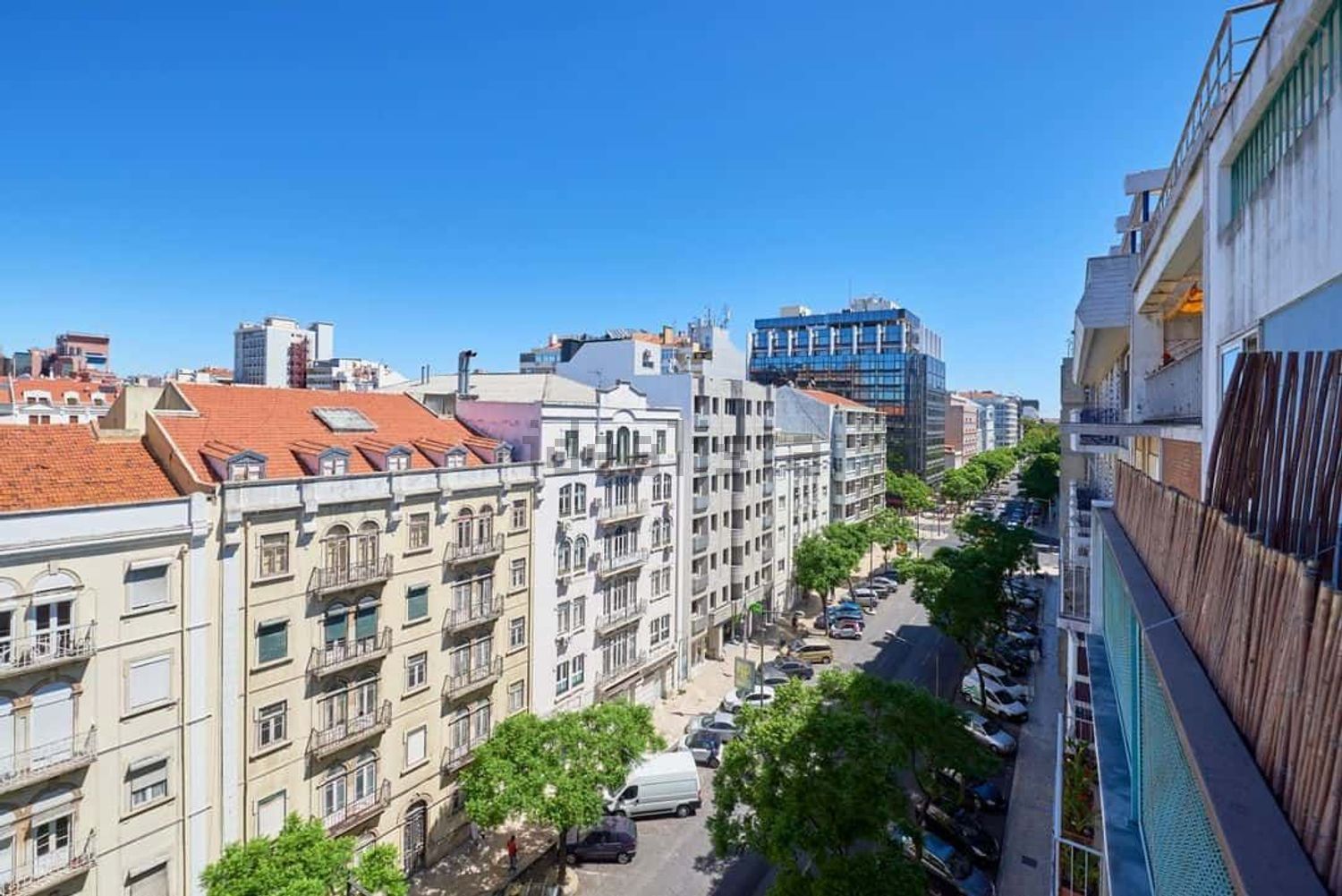 出租房间在Avenida Miguel Bombarda, 93 - 照片