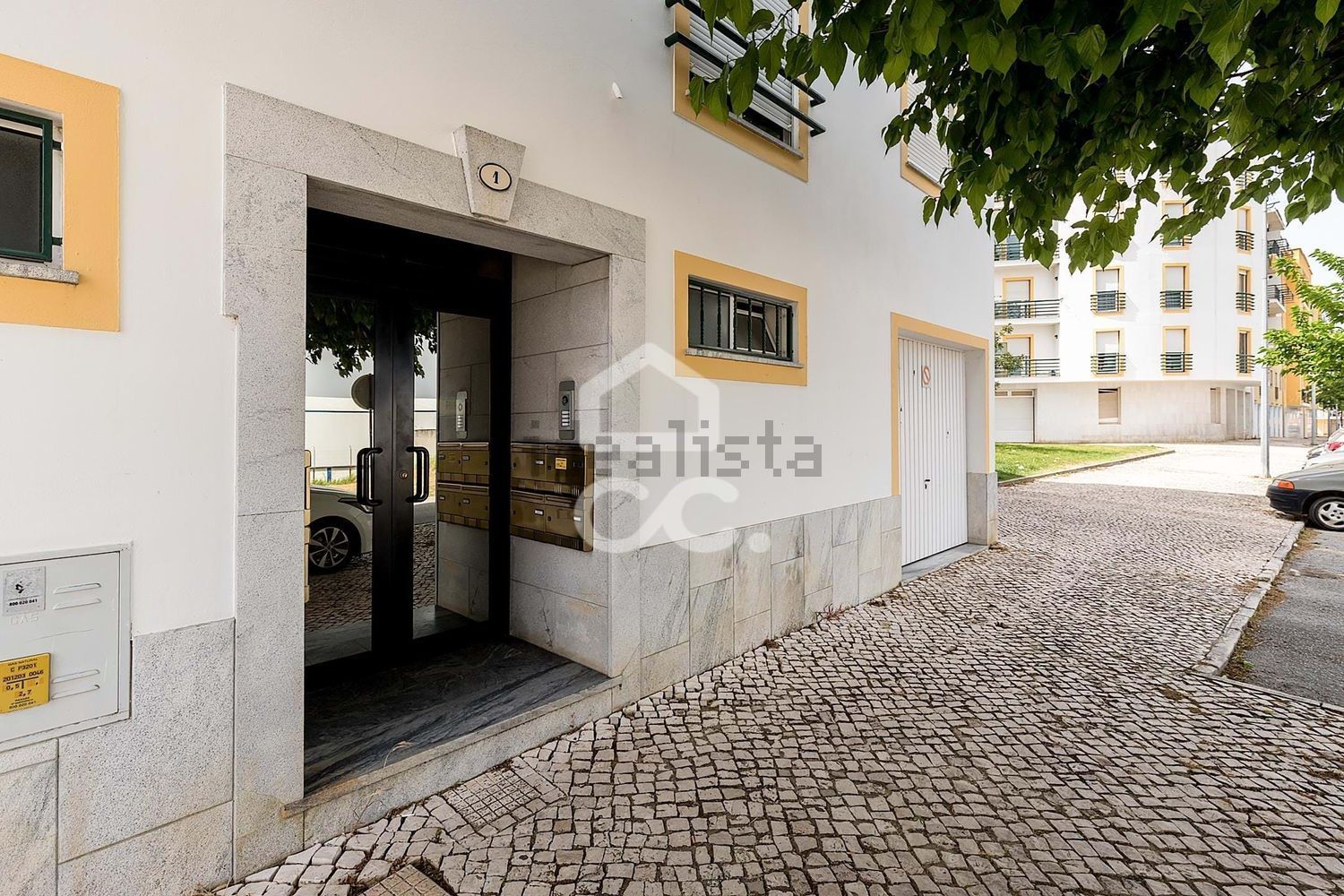 公寓 t2出售在Rua Henrique de Barros, 1 - 外立面
