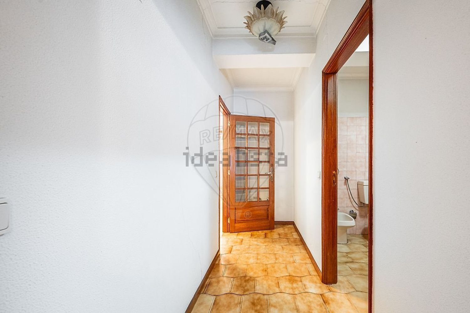 公寓 t2出售在Avenida São Rosendo - 过道