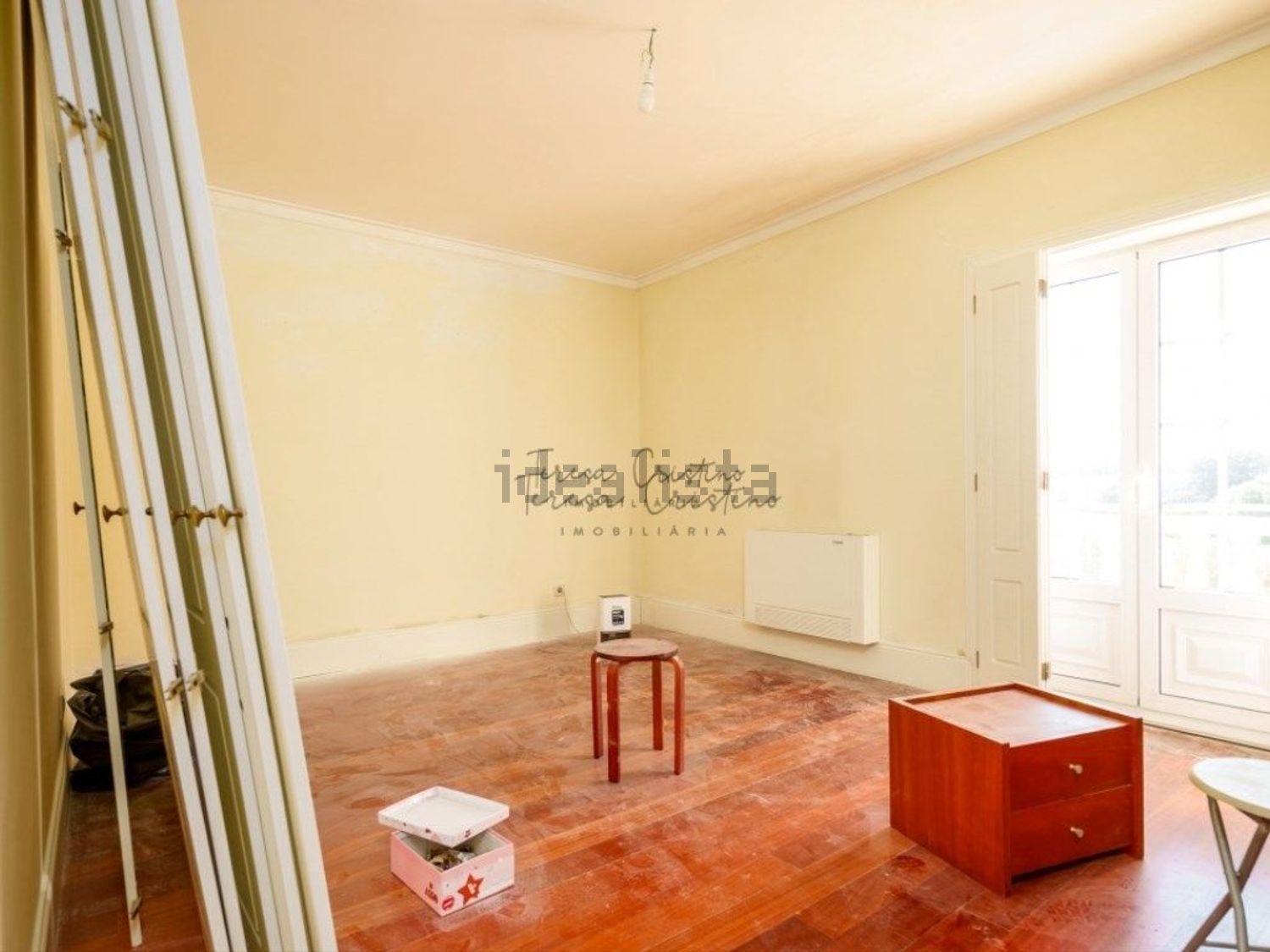 小楼房或独栋别墅出售在Rua do Carrão, 3907 - 客厅