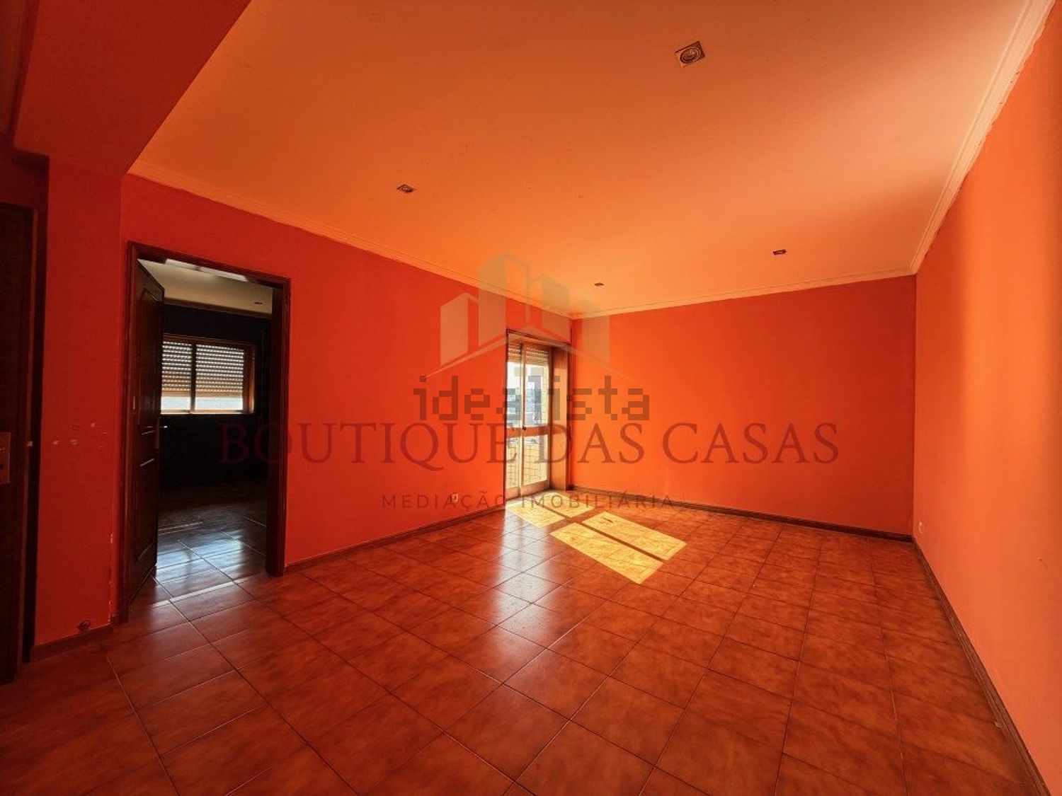 公寓 t2出售在Rua São Salvador, 172 - 居住