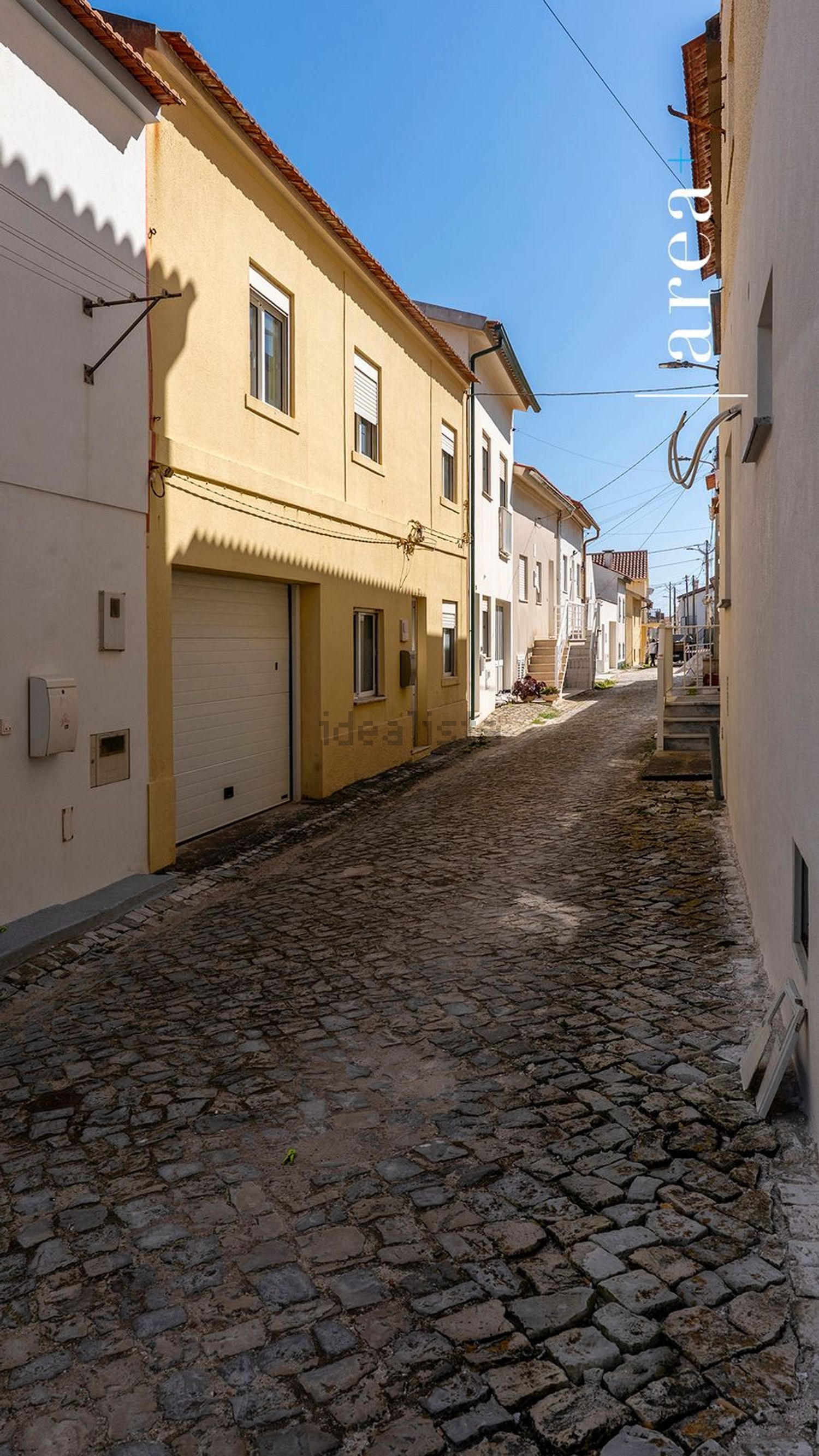 双拼别墅出售在Rua Direita do Sul, 22 - 外立面