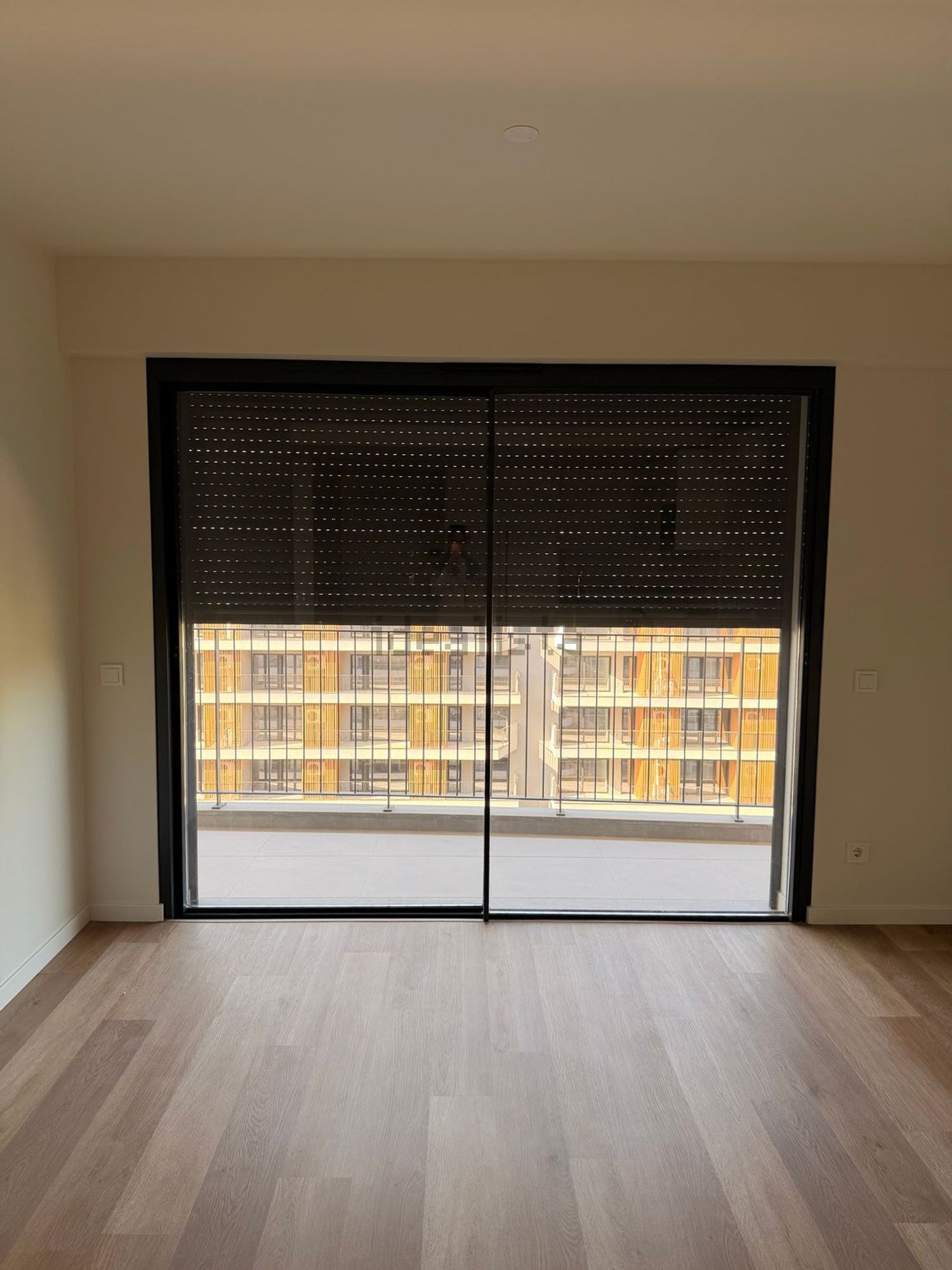 出租公寓 t2在Rua Amadeu de Sousa Cardoso, 3 - 详情