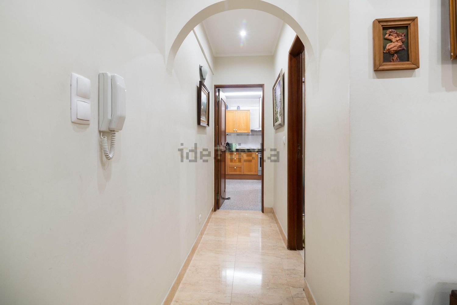 公寓 t3出售在Rua Infante Dom Pedro, 2 - 过道