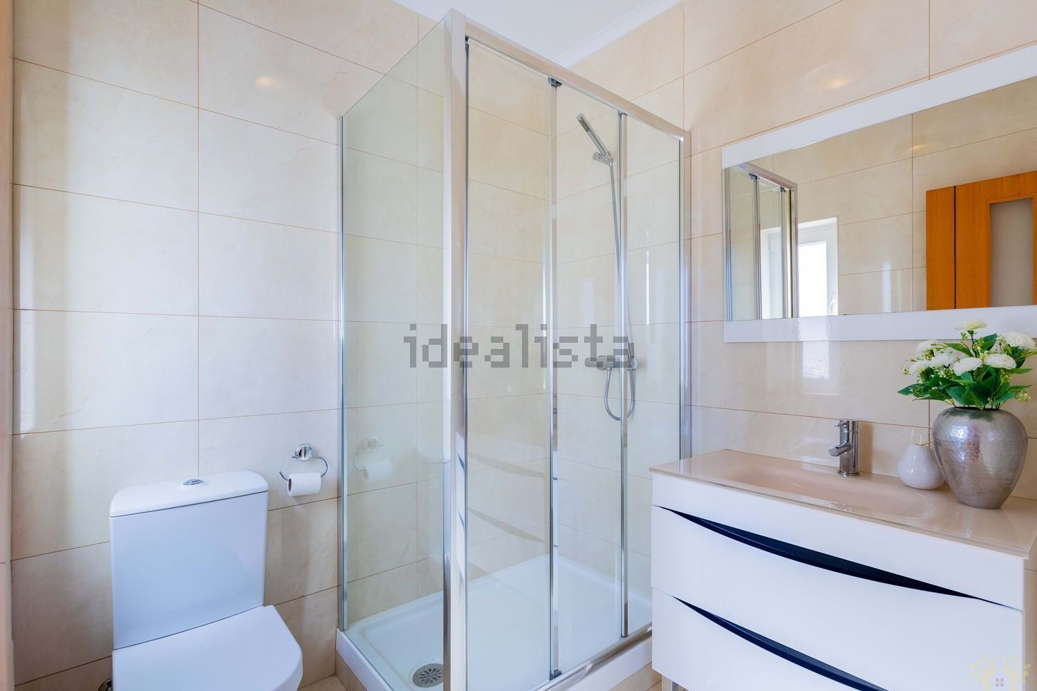 小楼房或别墅出售在 Altura - 卫生间