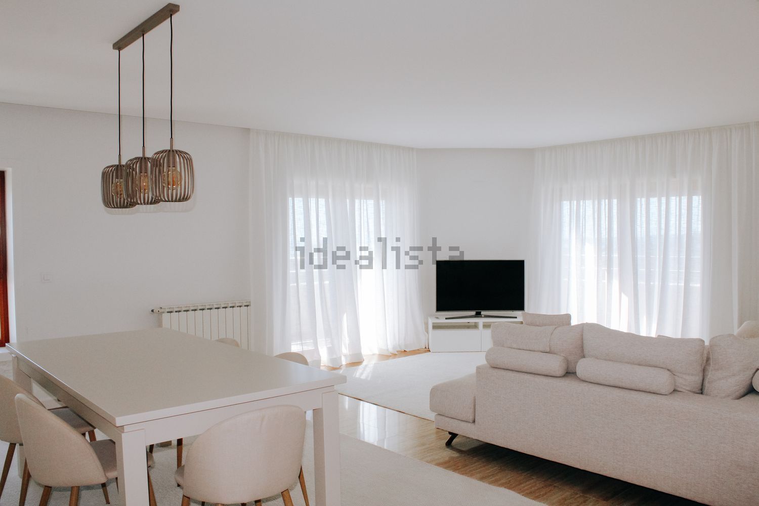 出租公寓 t3在Rua Doutor Augusto José da Cunha, 3 - 客厅