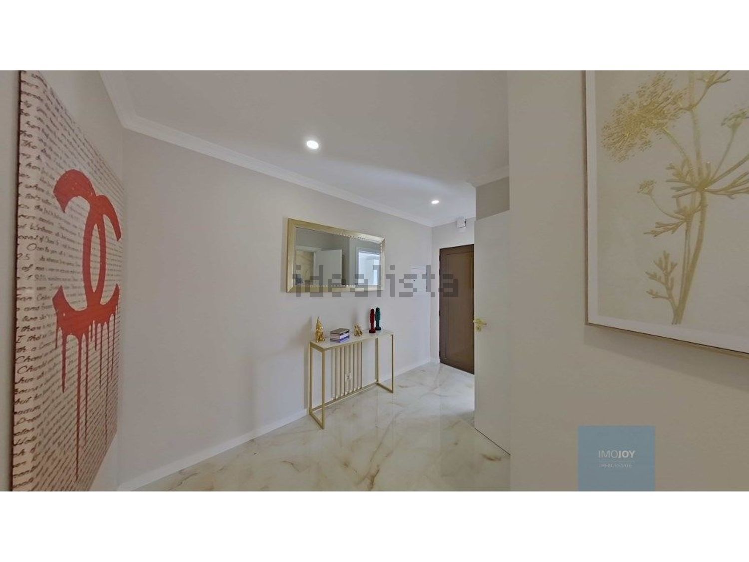 公寓 t1出售在Travessa Jorge de Sena, 39 a - 前厅