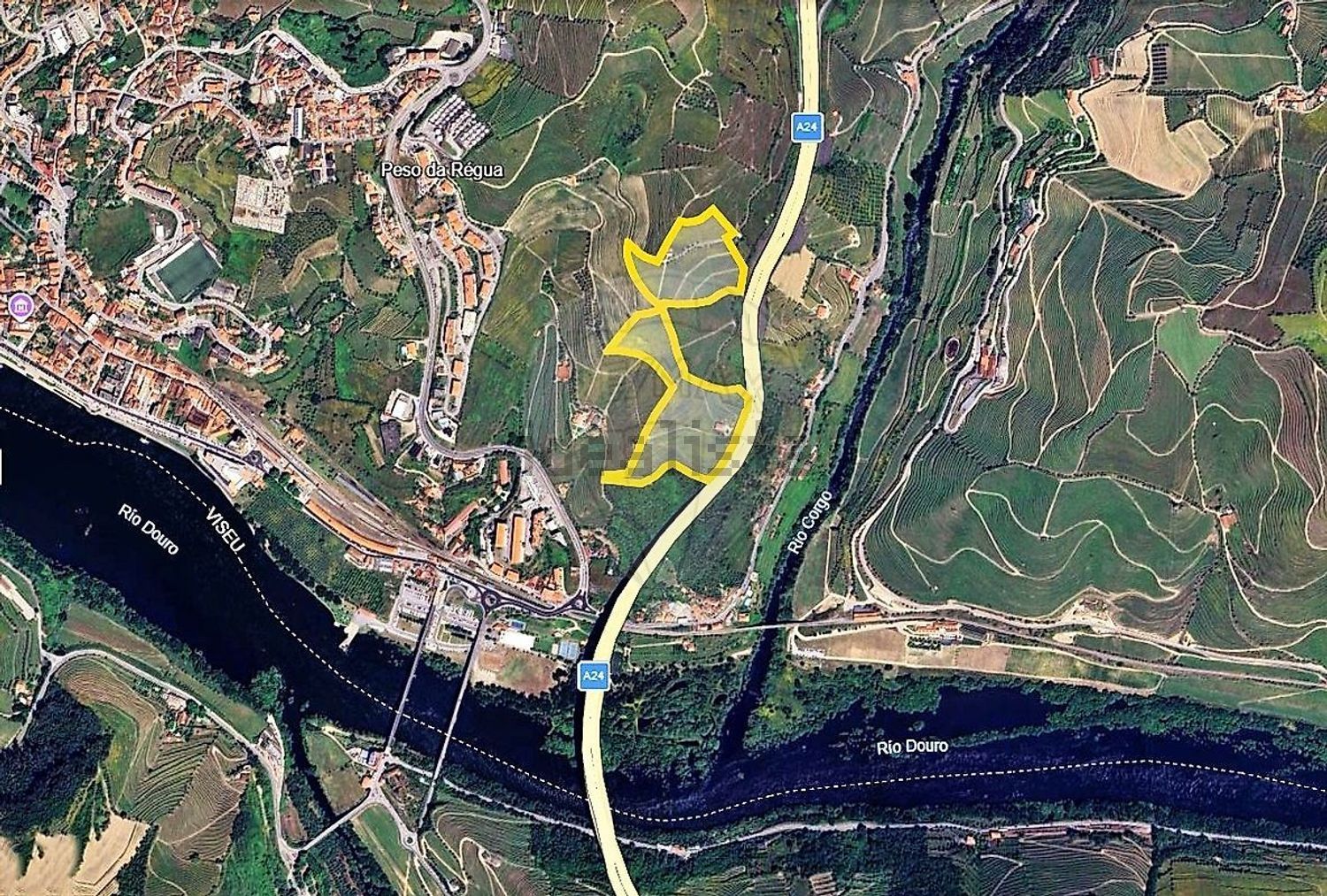 庄园出售在Avenida Diocese de Vila Real - 照片