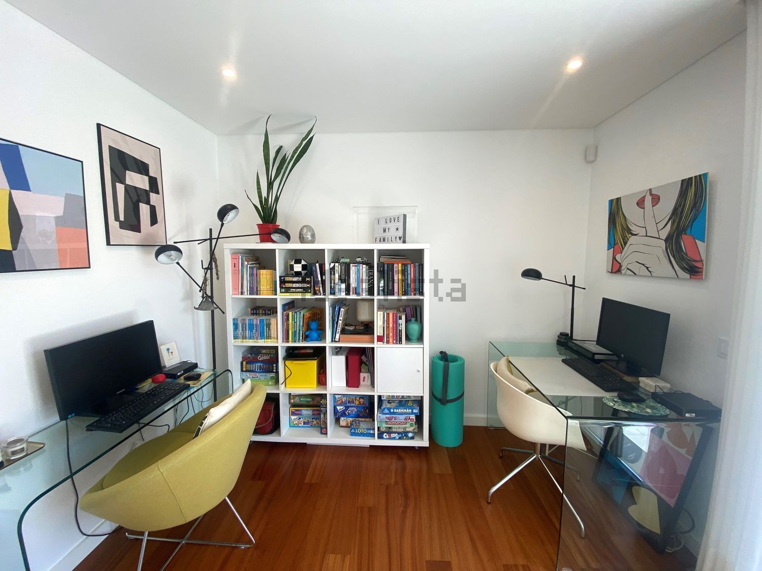 小楼房或独栋别墅出售在Rua Almada Negreiros, 8 - 客厅