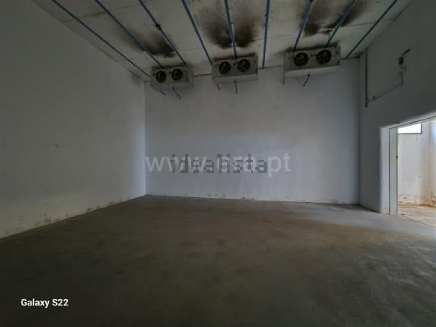 小楼房或独栋别墅出售在Rua Principal - 照片
