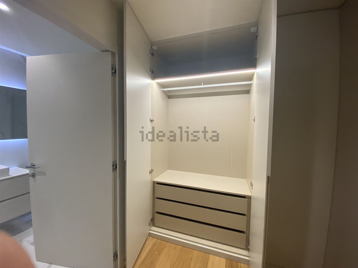 公寓 t2出售在 Quinta das Chãs, 95 - 试衣间
