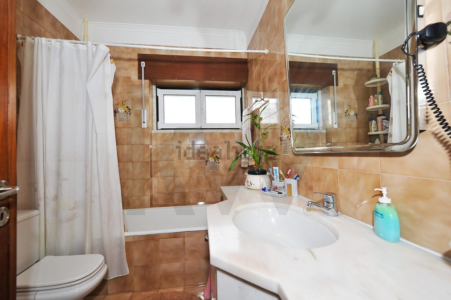 小楼房或别墅出售在Praceta Mirante - 卫生间