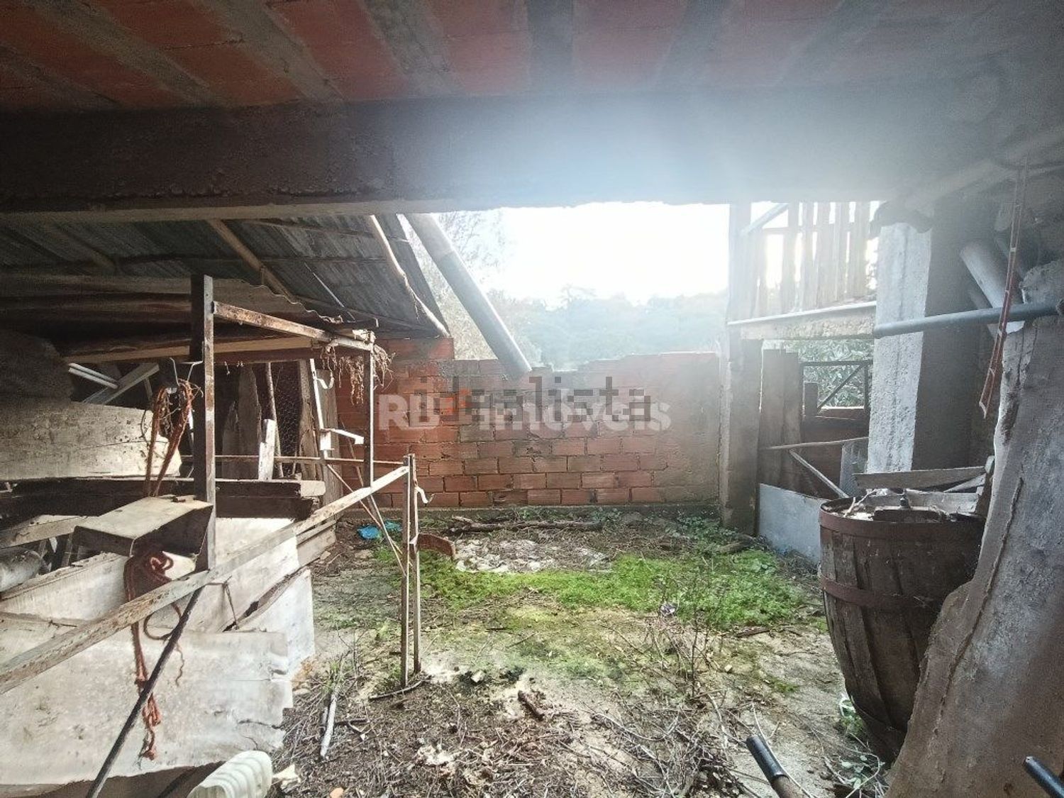 小楼房或独栋别墅出售在Rua Poço, 15 - 照片