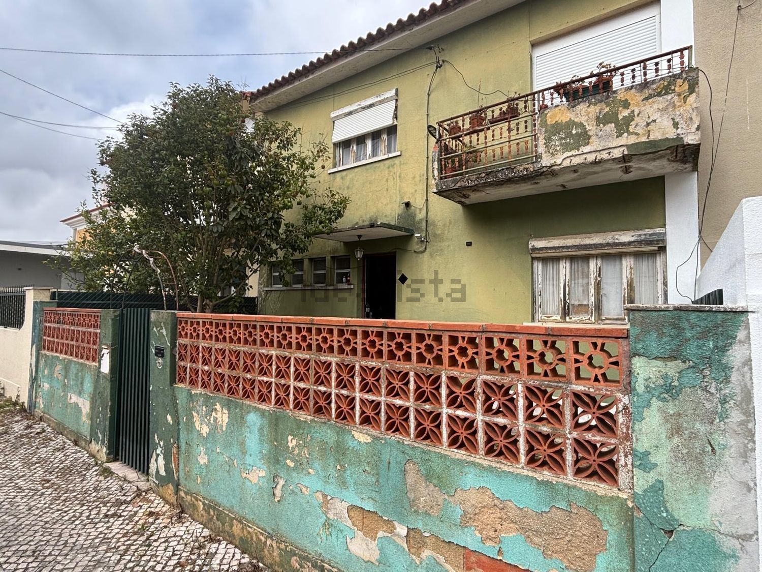 联排别墅出售在Avenida Dom Afonso Henriques, 3 - 外立面