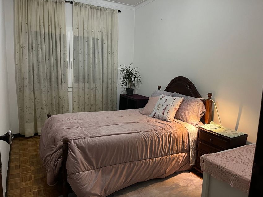 出租房间在Rua Cónego Manuel de Aguiar Barreiros, 75