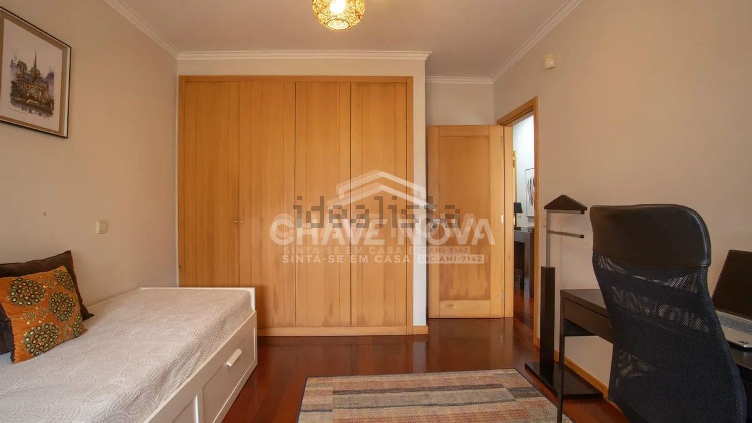 双拼别墅出售在Rua Calvário - 卧室