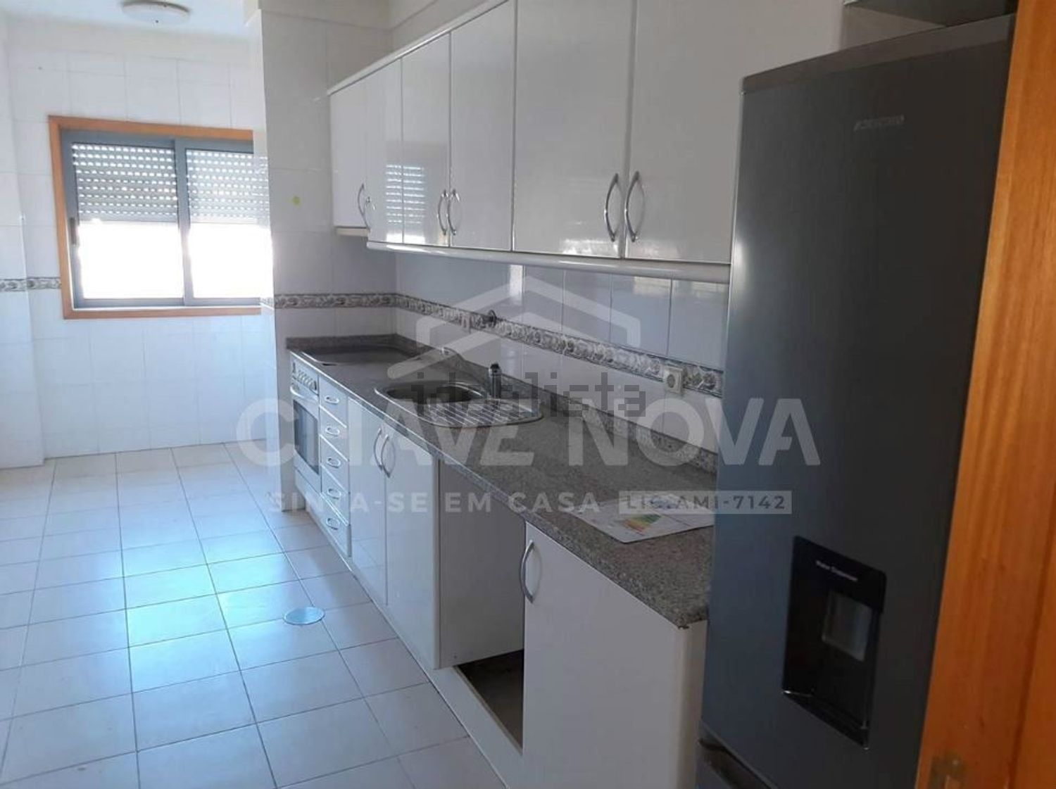 公寓 t3出售在Rua Manuel Marques de Sá Júnior - 厨房