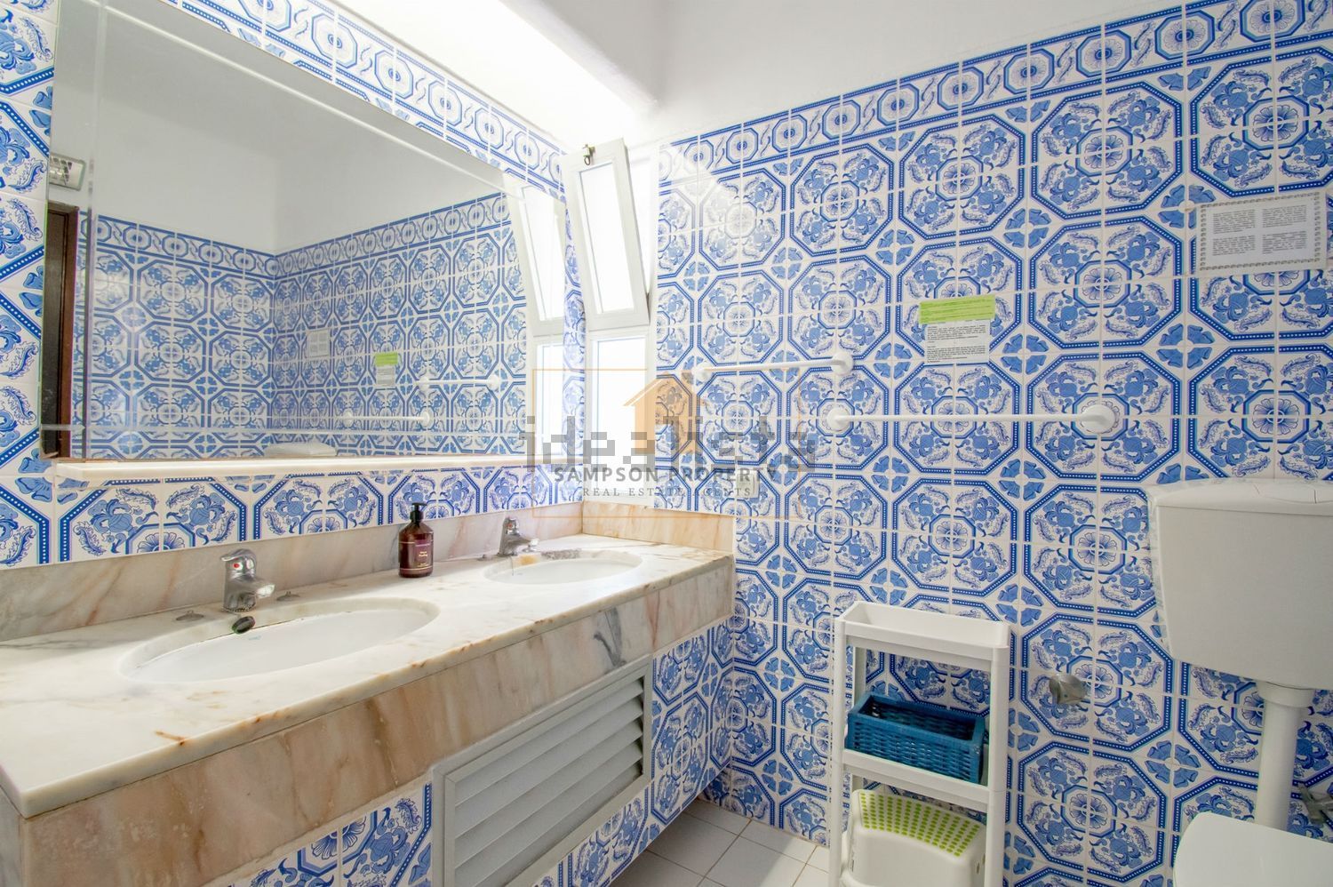 双拼别墅出售在 Mato Serrão - Vale da Lapa - Vale Currais - 卫生间