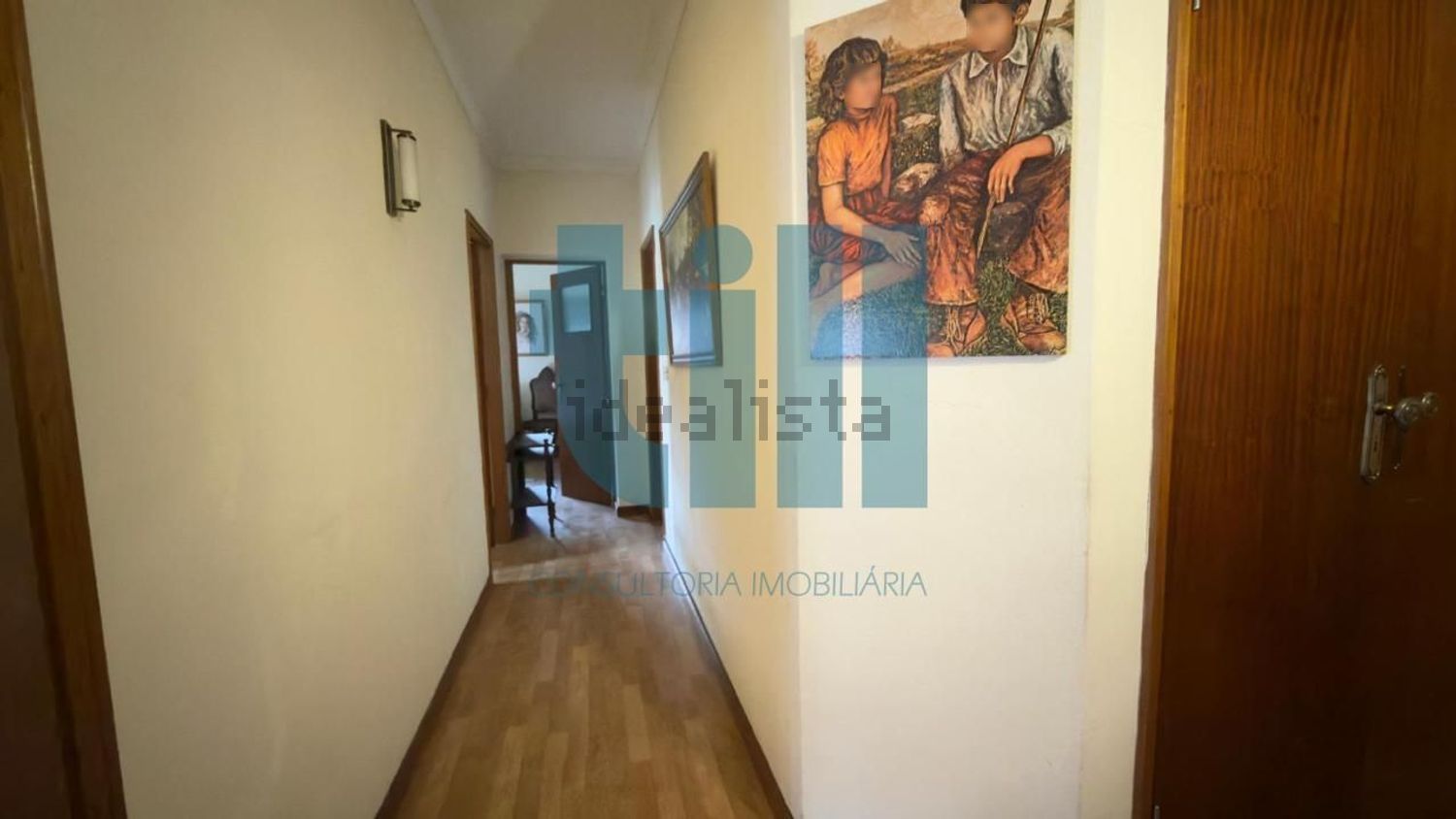 小楼房或独栋别墅出售在 Vila Pouca de Aguiar - 过道