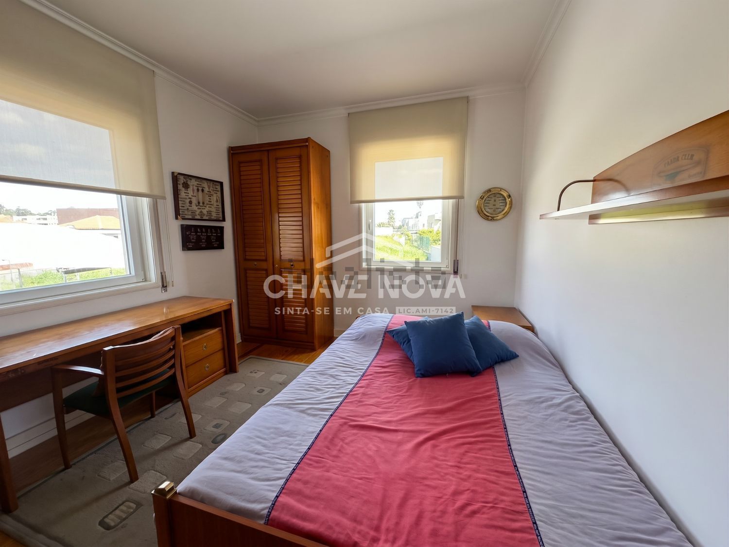 双拼别墅出售在Estrada da Circunvalação - 卧室