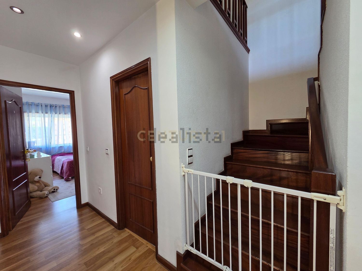 小楼房出售在Rua Centro Republicano Pádua Correia, 312 - 详情