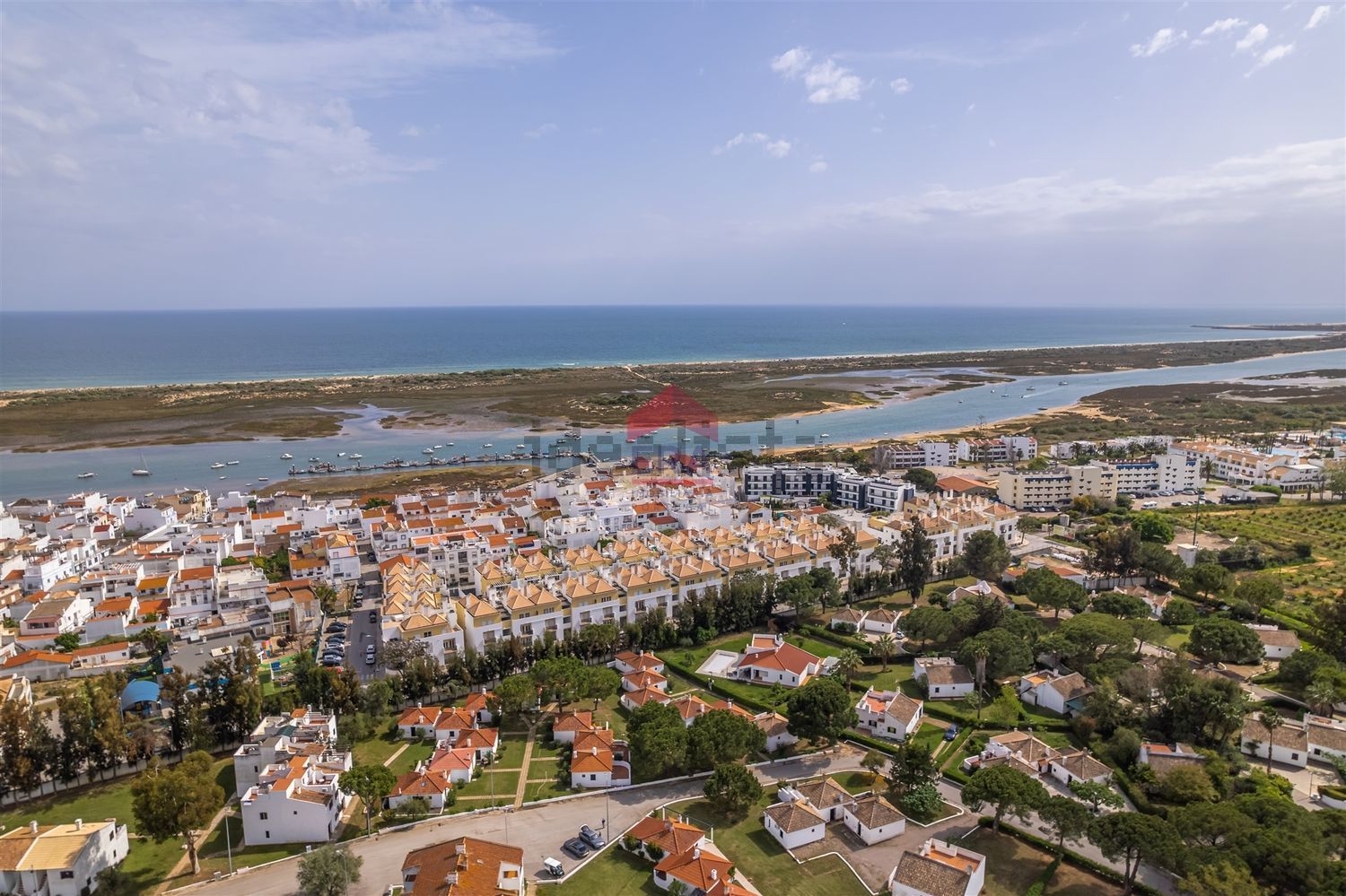 小楼房或独栋别墅出售在 Aldeamento Turístico das Pedras da Rainha, 80 a - 视线
