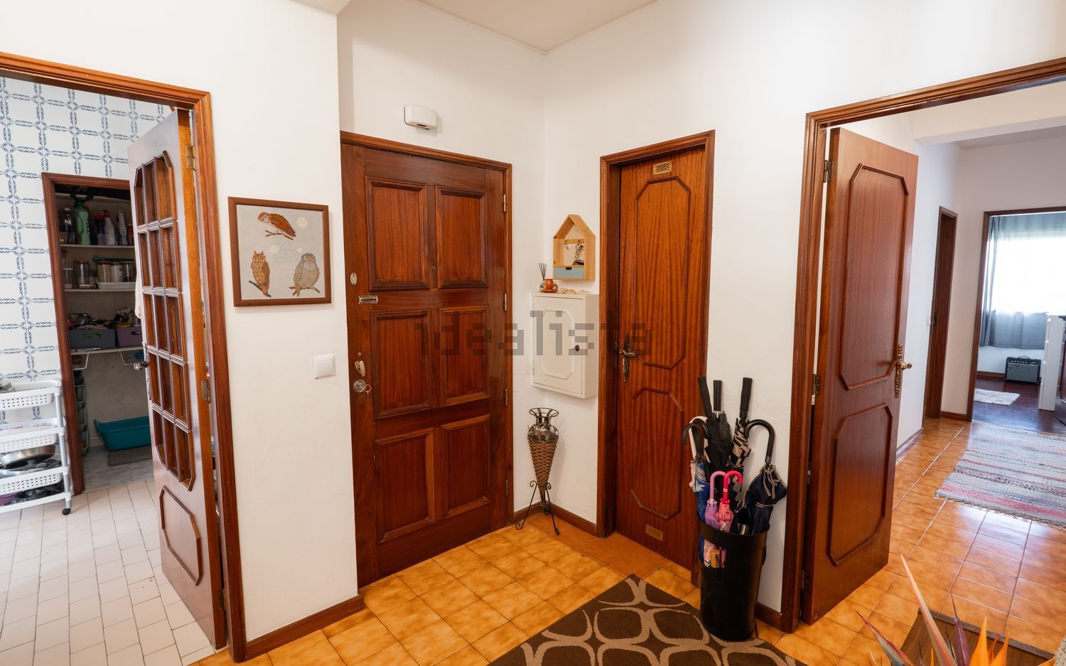 公寓 t3出售在Avenida Doutor Domingos Gonçalves de Sá - 前厅